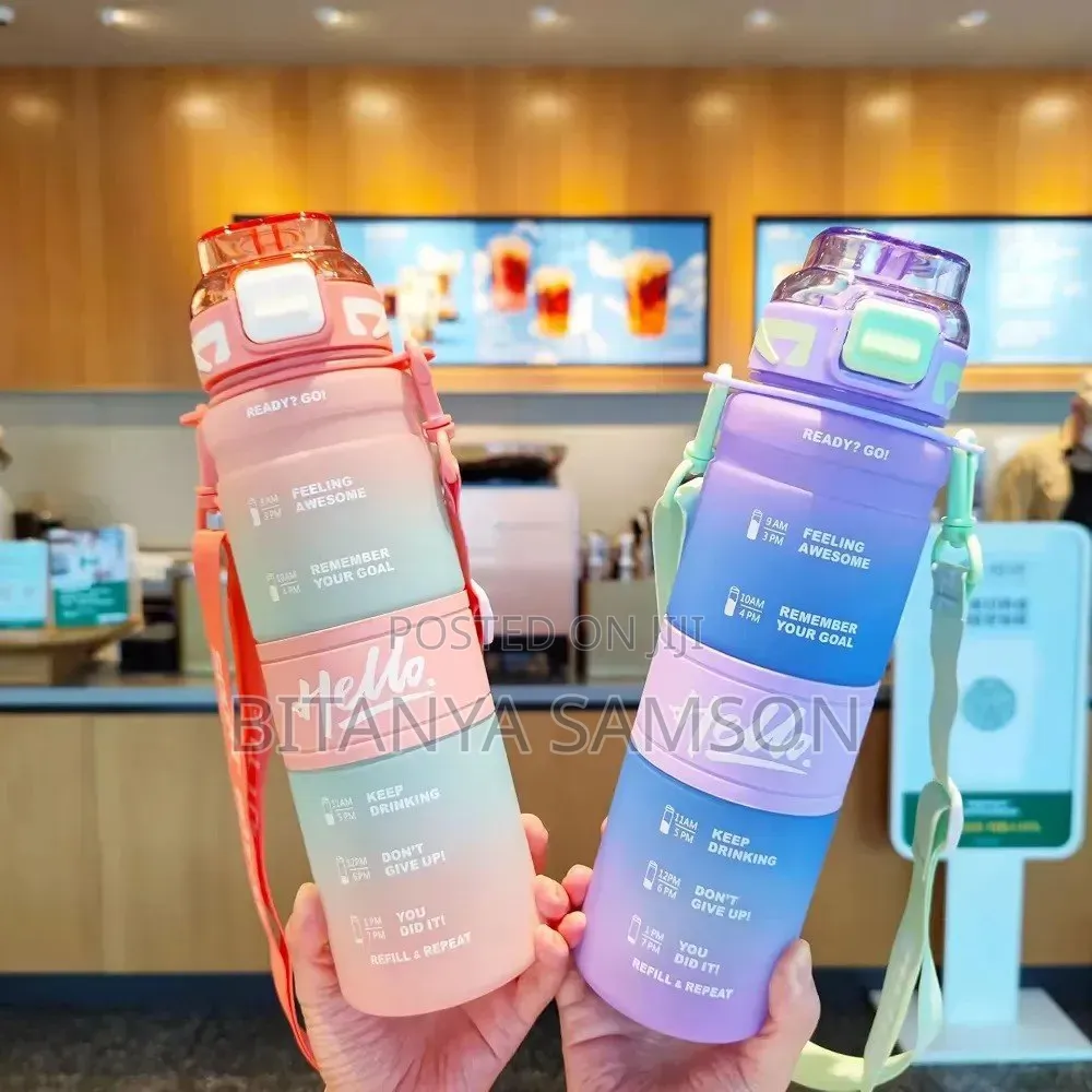 Reusable 1L Water Bottle