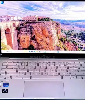 New Laptop HP Pavilion 15 16GB Intel Core i5 SSD 1T
