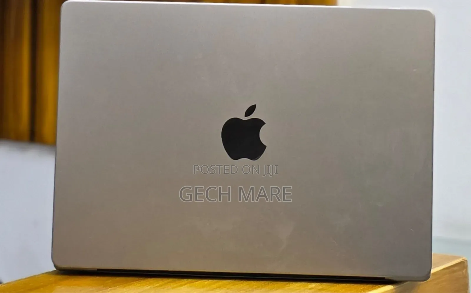 New Laptop Apple MacBook Pro 2021 M1 16GB Apple M1 Pro SSD 512GB