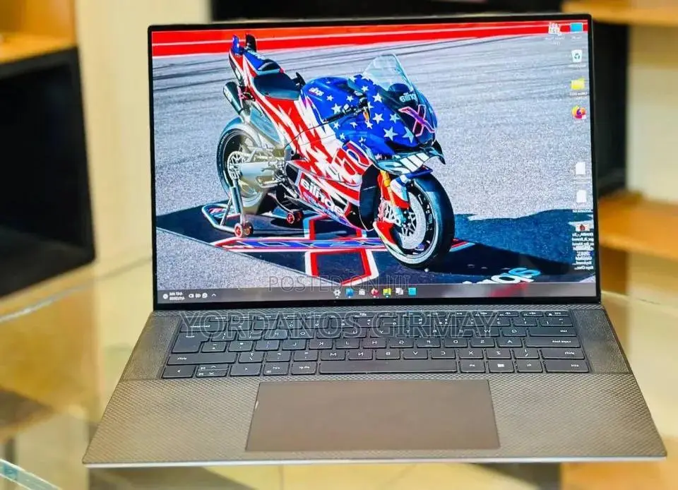 New Laptop Dell Precision 5560 16GB Intel Core i7 SSD 512GB