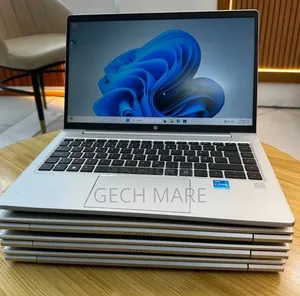 New Laptop HP ProBook 440 8GB Intel Core i3 SSD 256GB