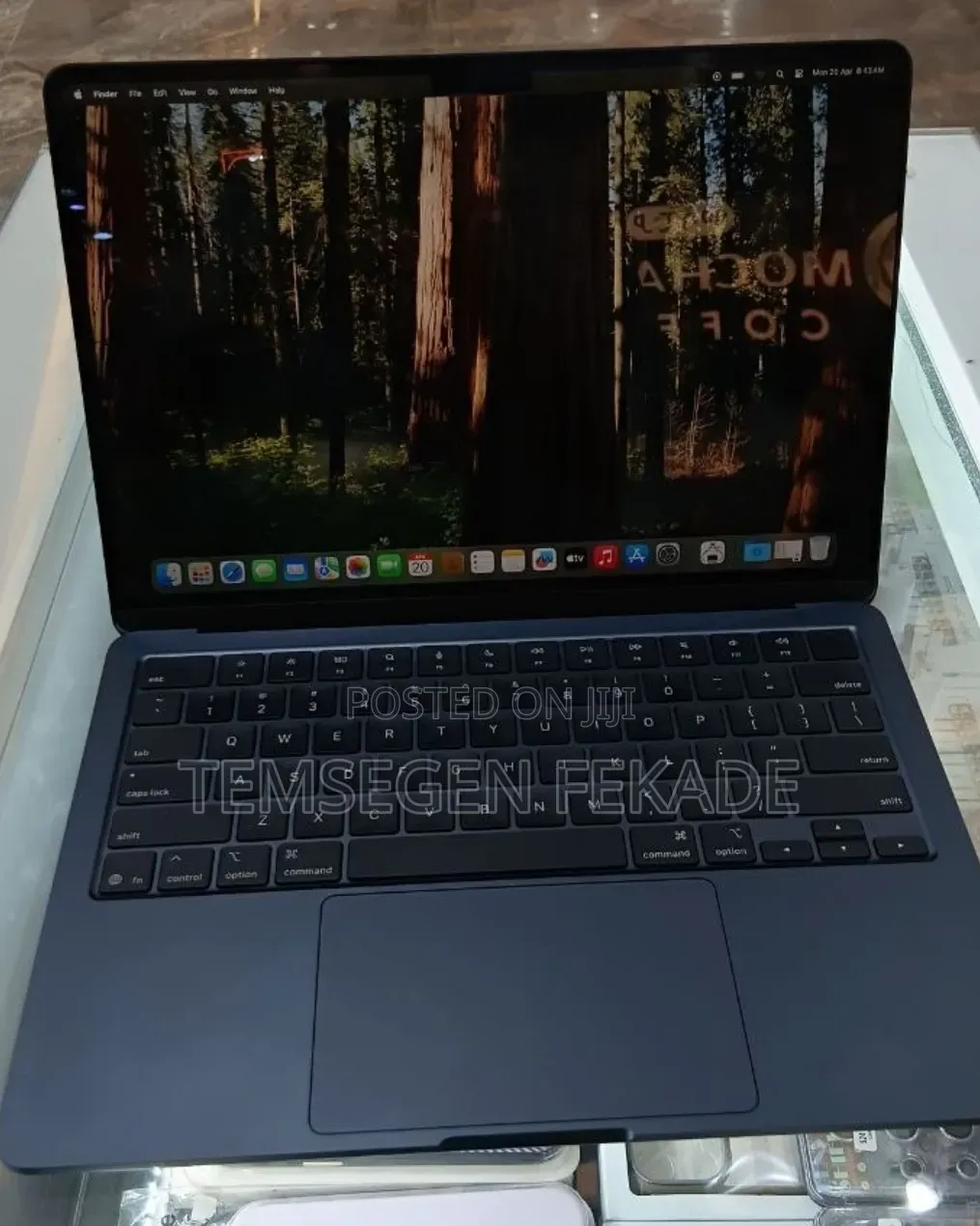 New Laptop Apple MacBook Air 2025 M4 16GB Apple M4 SSD 256GB