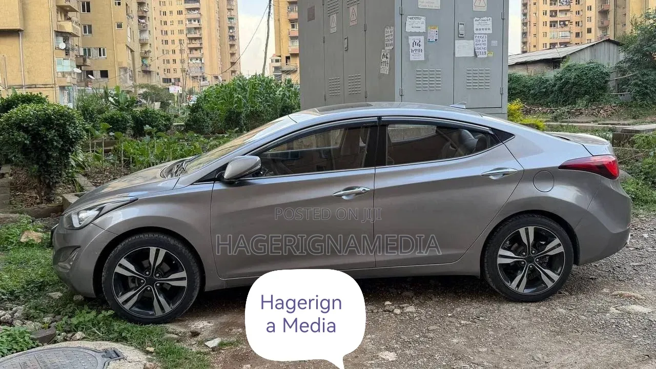 Hyundai Avante 2014 Gray