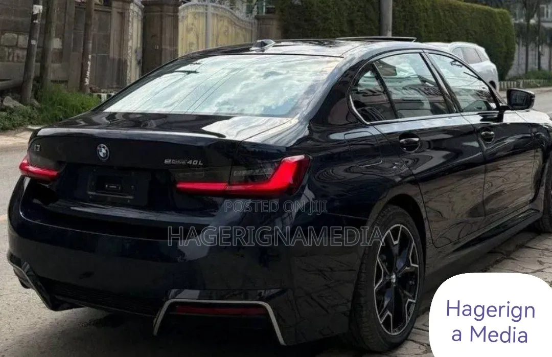 New BMW iX 2025 Black