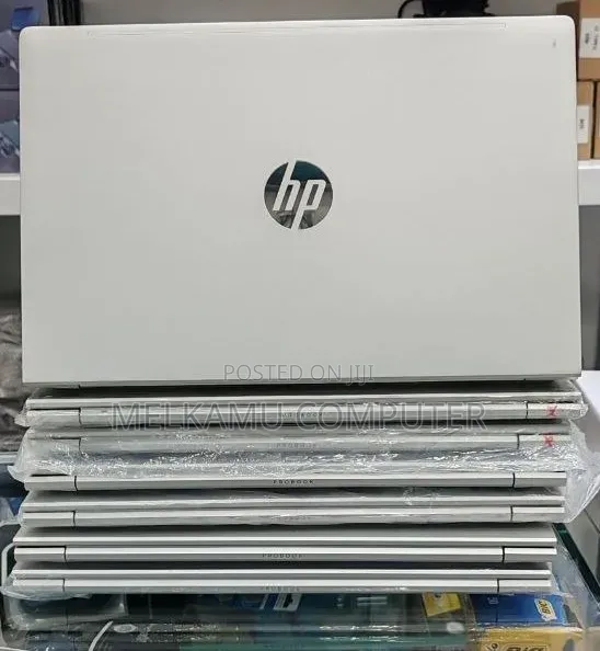 New Laptop HP ProBook 450 G8 8GB Intel Core i5 SSD 256GB