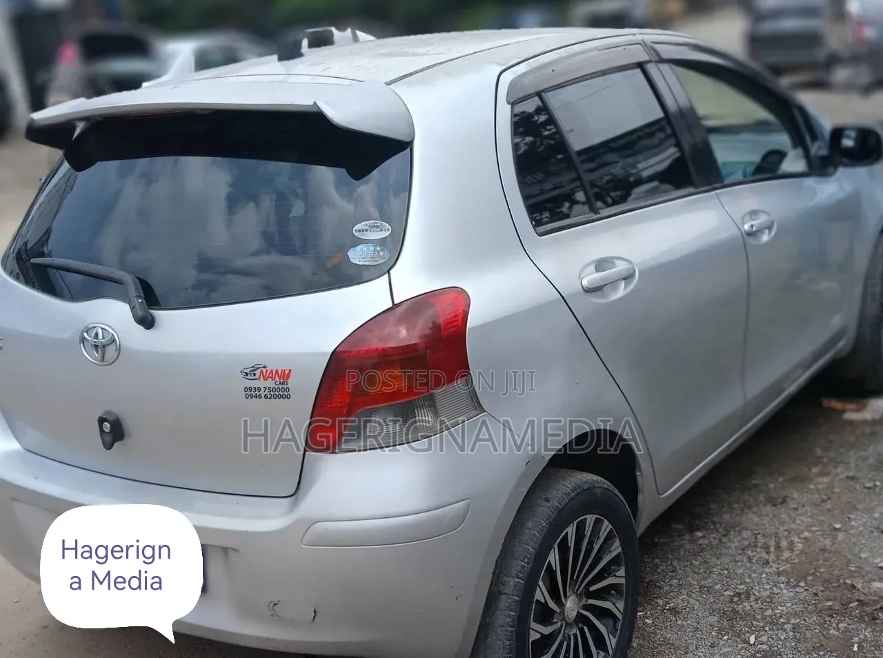 Toyota Yaris 2010 Silver