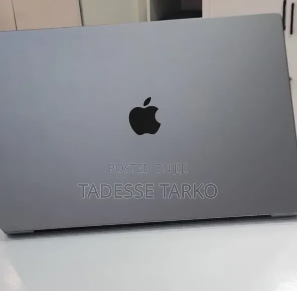 New Laptop Apple MacBook Pro 2021 M1 Max 32GB Apple M1 Max SSD 1T