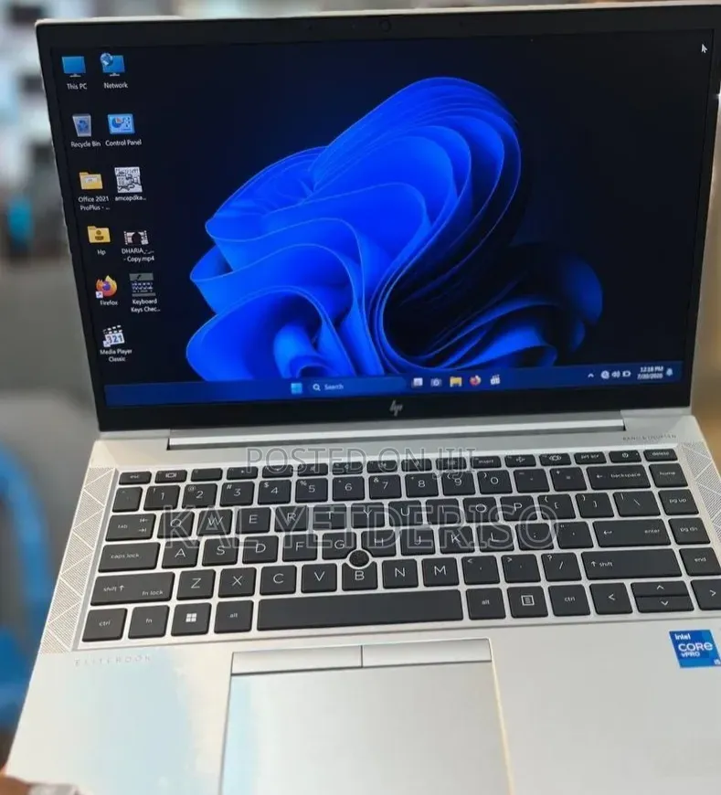 New Laptop HP EliteBook 840 G8 16GB Intel Core i5 SSD 512GB
