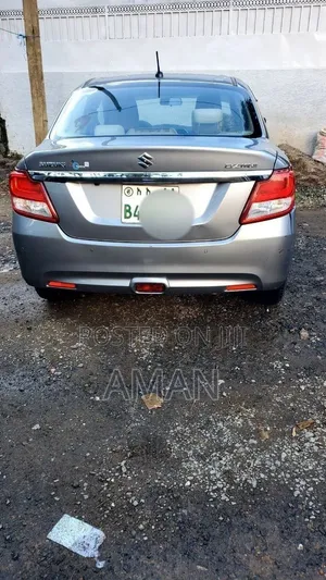 Suzuki Dzire 2022 Silver