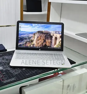 New Laptop HP Envy 6 12GB Intel Core i5 HDD+SSD 128GB