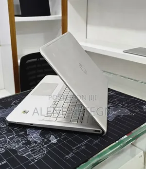 New Laptop HP Envy 6 12GB Intel Core i5 HDD+SSD 128GB