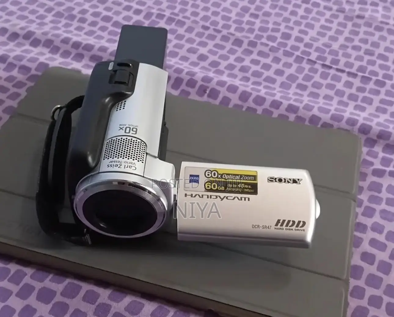 Sony Handycam DCR-SR47 Camcorder