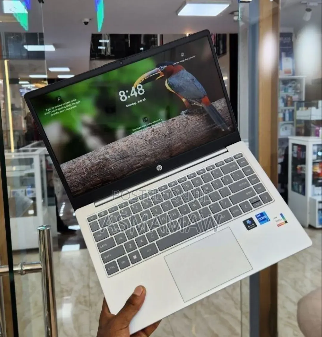 New Laptop HP Stream Notebook 16GB Intel Core i7 SSD 512GB