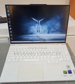 New Lenovo Legion Y7000P IRX9 Gaming Laptop 16GB Intel Core i9 SSD 1T