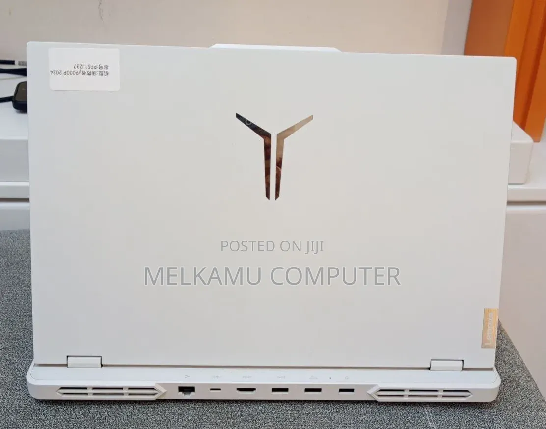 New Lenovo Legion Y7000P IRX9 Gaming Laptop 16GB Intel Core i9 SSD 1T