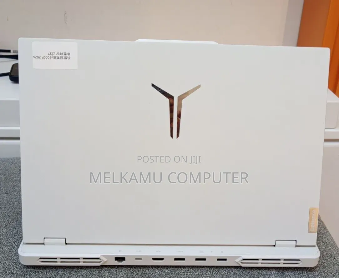 New Lenovo Legion Y7000P IRX9 Gaming Laptop 16GB Intel Core i9 SSD 1T