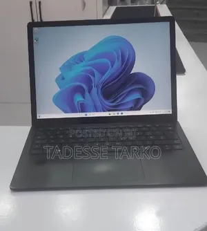New Laptop Microsoft Surface Laptop 4 16GB Intel Core i7 SSD 512GB