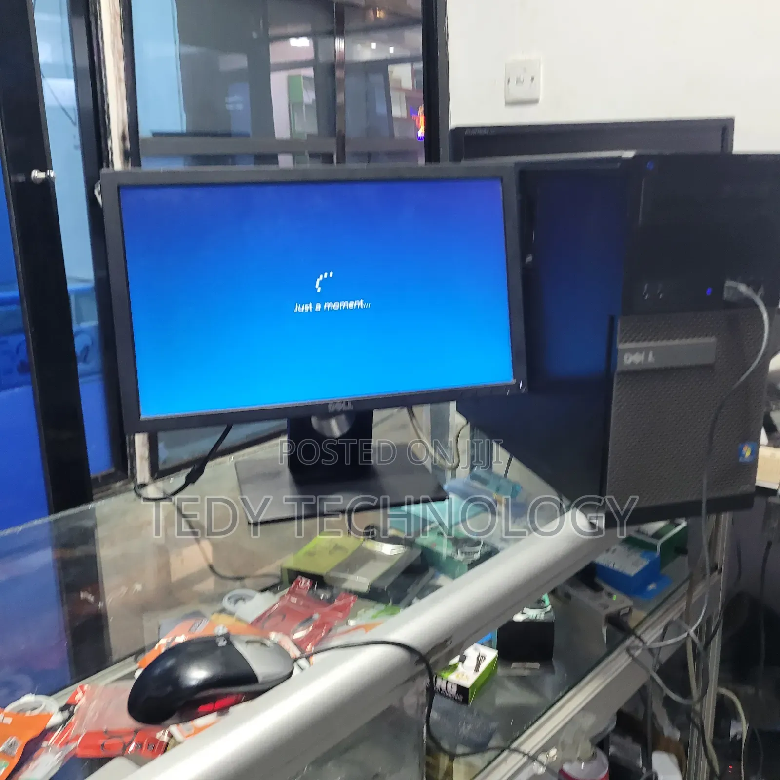 New Desktop Computer Dell OptiPlex 790 4GB Intel Core i5 HDD 500GB