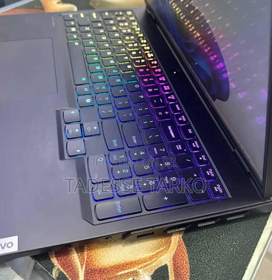 New Laptop Lenovo Legion Pro 7 32GB Intel Core i9 SSD 1T