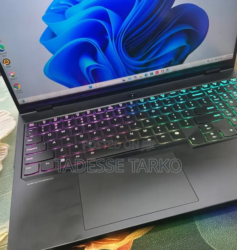 New Laptop Lenovo Legion Pro 7 32GB Intel Core i9 SSD 1T
