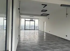 3bdrm Apartment in መገናኛ Top View, Bole for sale