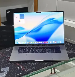 New Laptop Apple MacBook Pro 2021 M1 64GB Apple M1 Pro SSD 1T