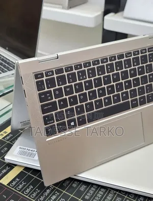 New Laptop HP EliteBook 830 G8 16GB Intel Core i5 SSD 512GB