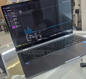 New Laptop Samsung 16GB Intel Core Ultra 7 SSD 512GB