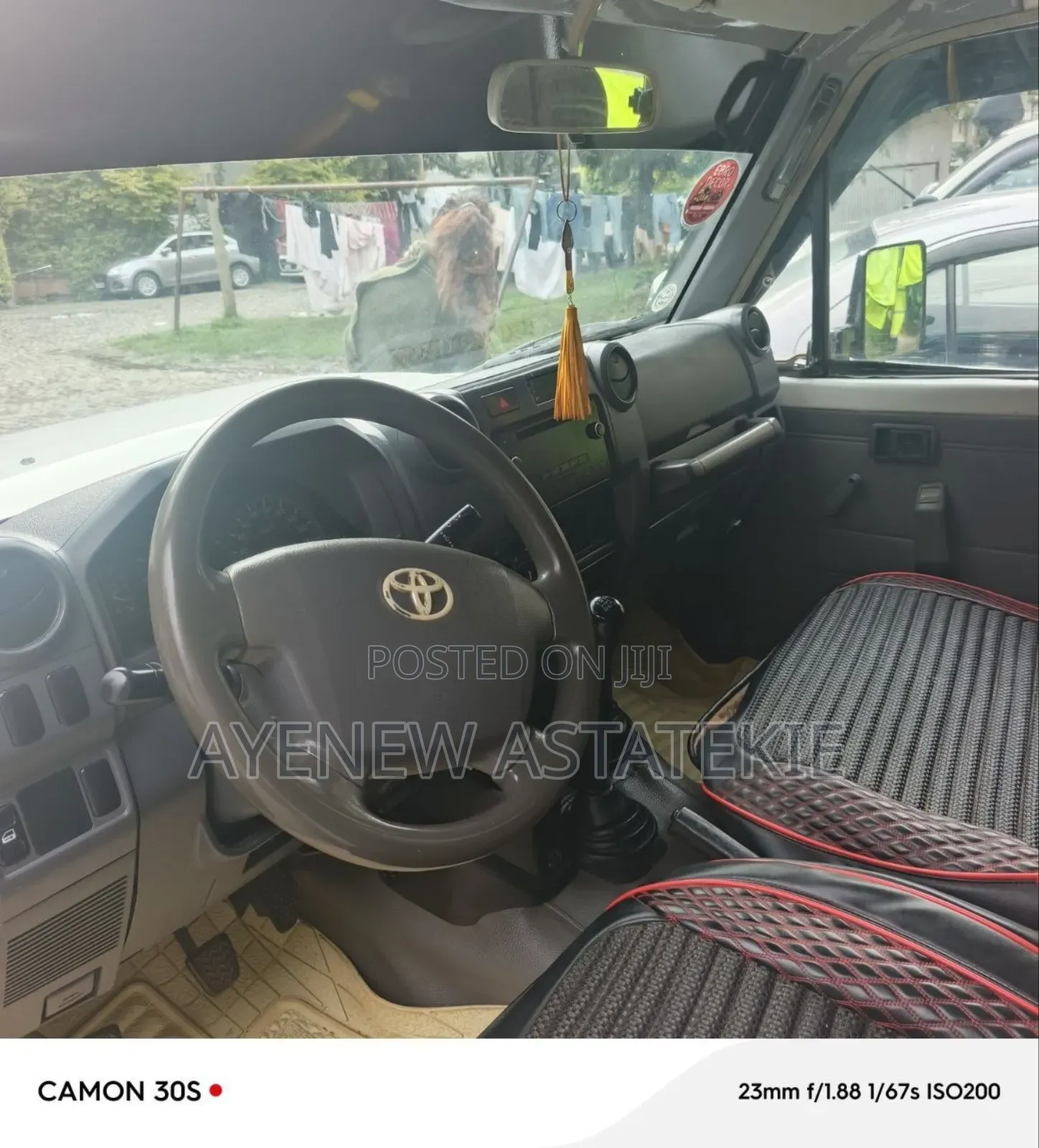 Toyota Land Cruiser 2013 White
