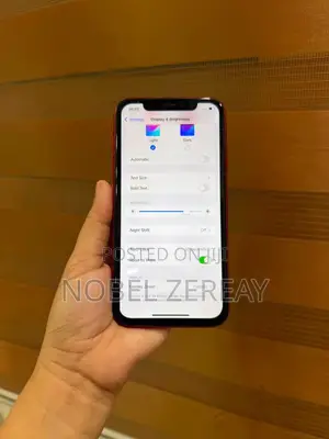 Apple iPhone 11 128 GB Red