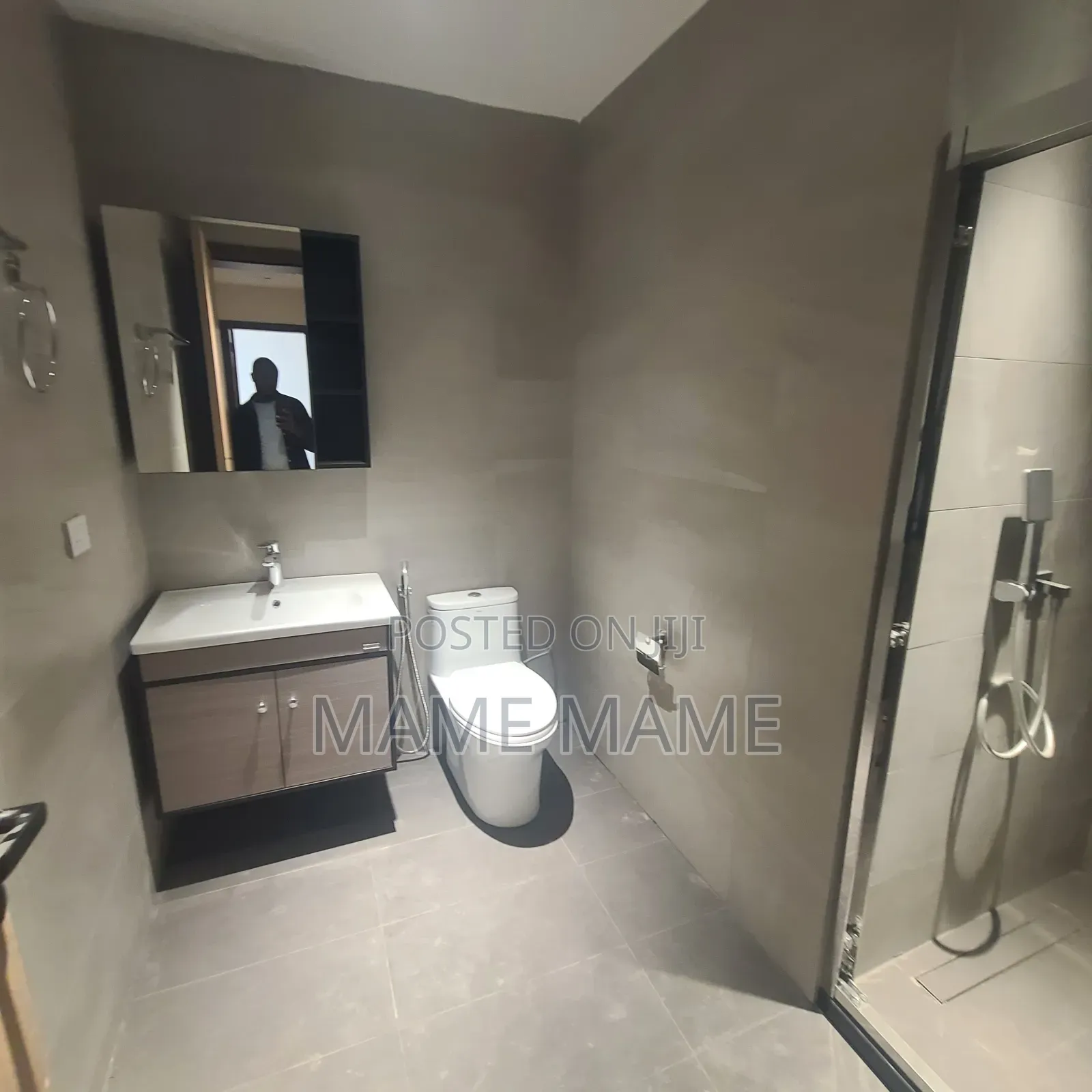 3bdrm Apartment in Addis Abeba, Bole for rent