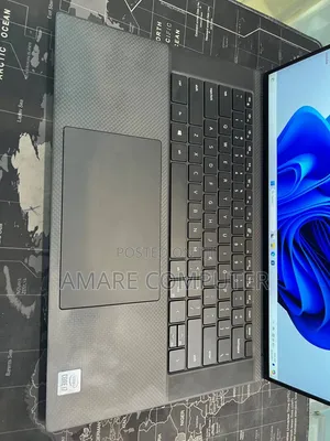 New Laptop Dell XPS 15 16GB Intel Core i7 SSD 512GB