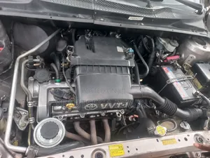 Toyota Vitz 2002 Gray