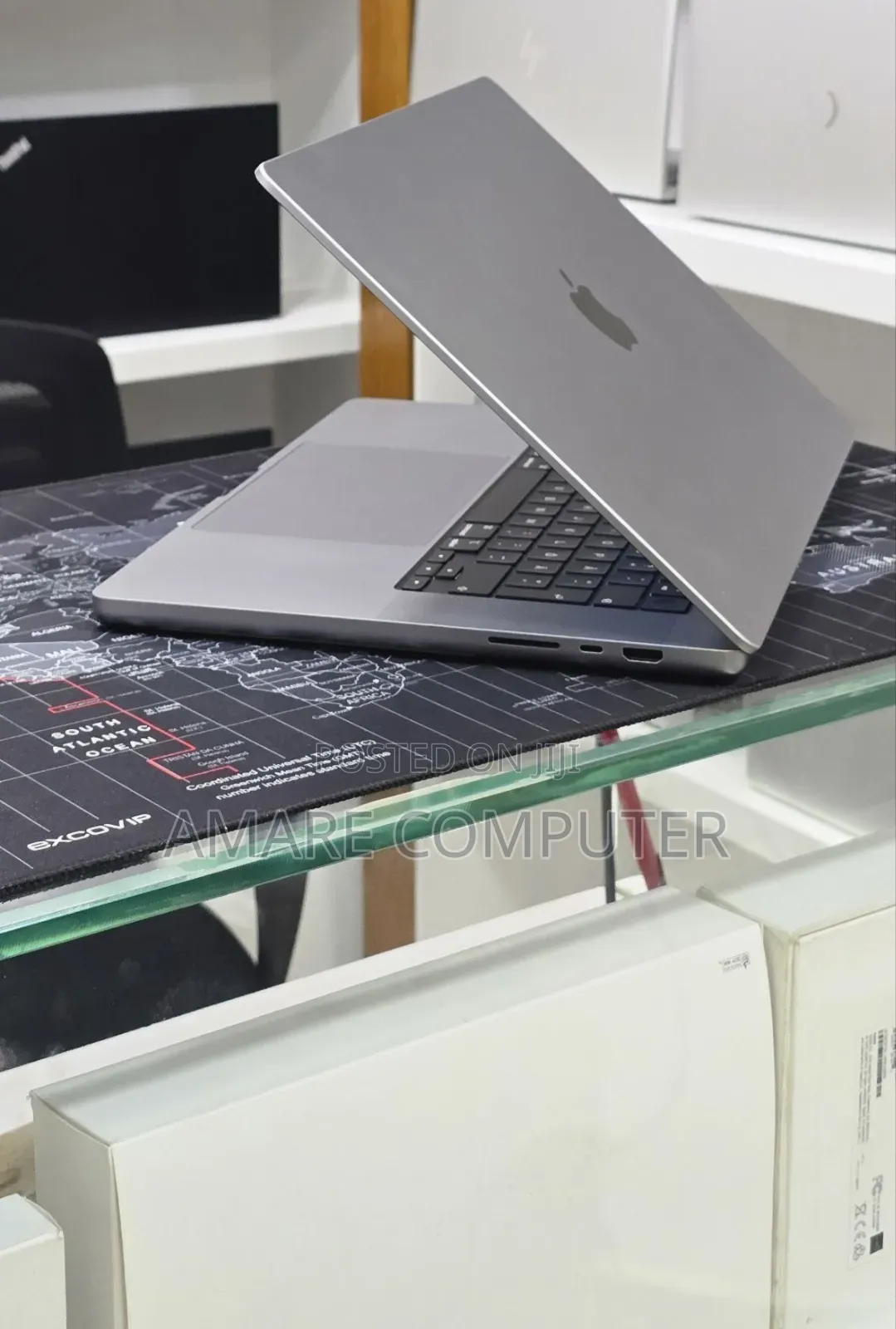 New Laptop Apple MacBook Pro 2021 M1 Max 64GB Apple M1 Max SSD 1T