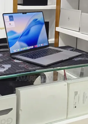 New Laptop Apple MacBook Pro 2021 M1 Max 64GB Apple M1 Max SSD 1T