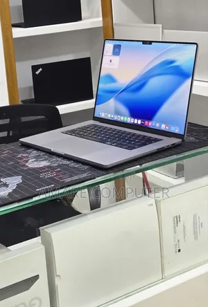 New Laptop Apple MacBook Pro 2021 M1 Max 64GB Apple M1 Max SSD 1T