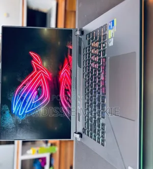 New Laptop Asus ROG Strix G16 16GB Intel Core i9 SSD 1T
