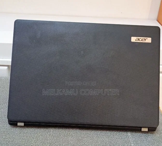New Laptop Acer TravelMate 8GB Intel Core i5 SSD 256GB