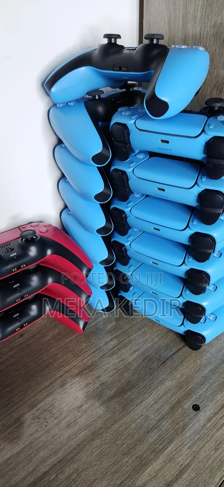 PS5 DualSense Controller