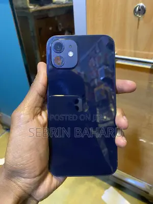 Apple iPhone 12 64 GB Black