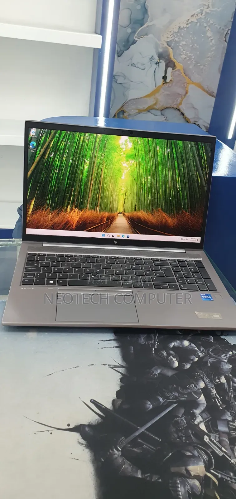 New Laptop HP ZBook Firefly 15 G7 16GB Intel Core i7 SSD 512GB