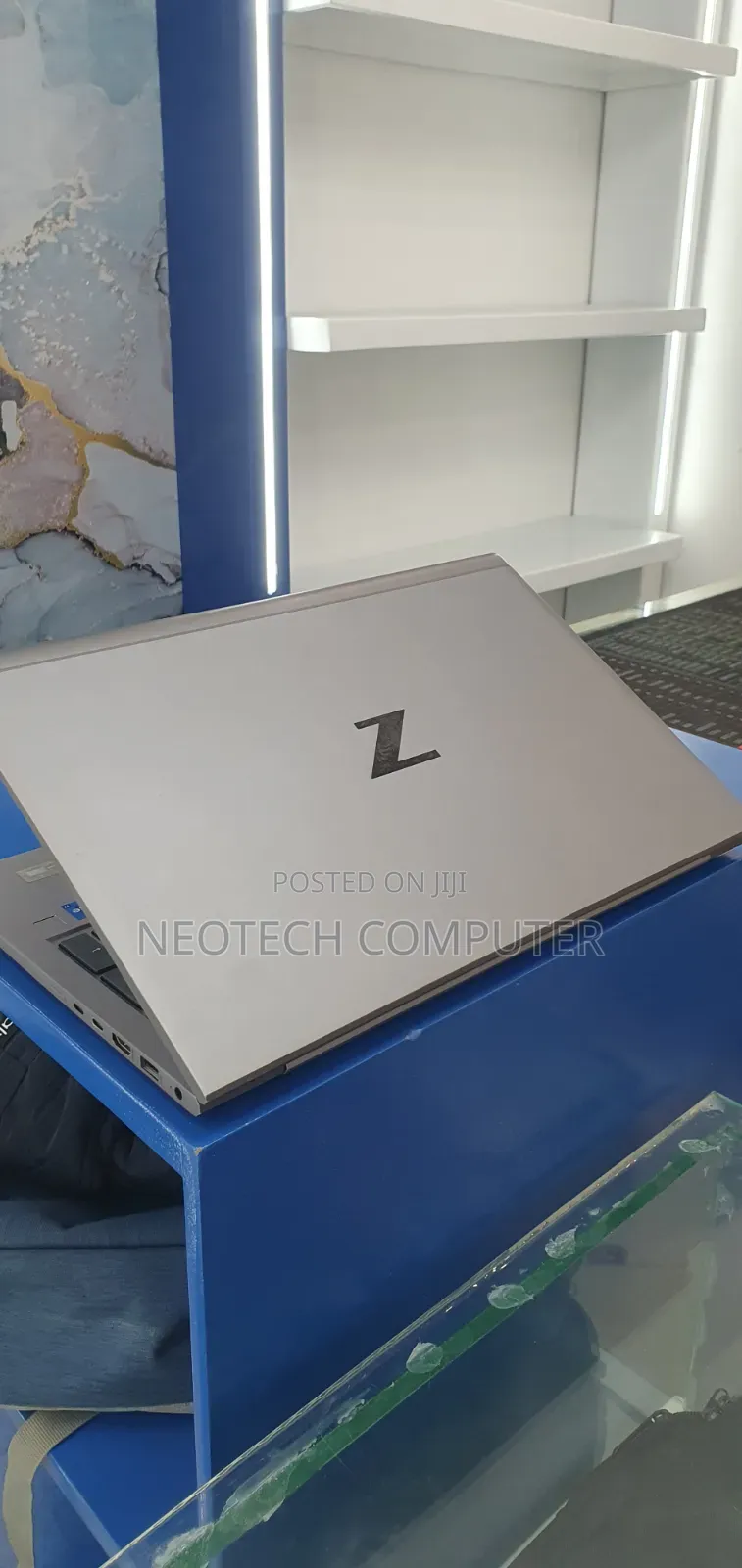 New Laptop HP ZBook Firefly 15 G7 16GB Intel Core i7 SSD 512GB
