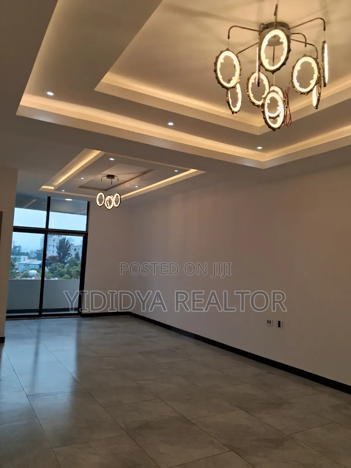Furnished 3bdrm Apartment in ሙርጋት ሪልስቴት, Arada for sale