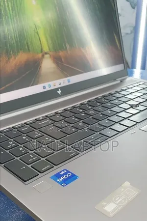 New Laptop HP ZBook 15 16GB Intel Core i7 SSD 512GB