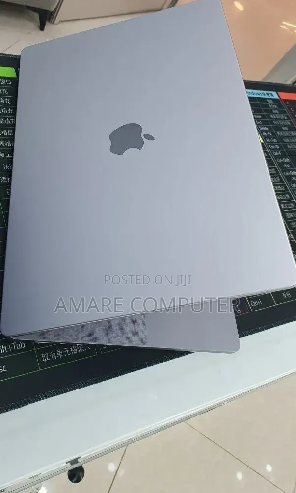 New Laptop Apple MacBook Pro 2021 M1 Max 32GB Apple M1 Max SSD 1T