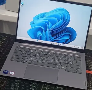 New Laptop Lenovo Thinkbook 14 16GB Intel Core Ultra 7 SSD 512GB