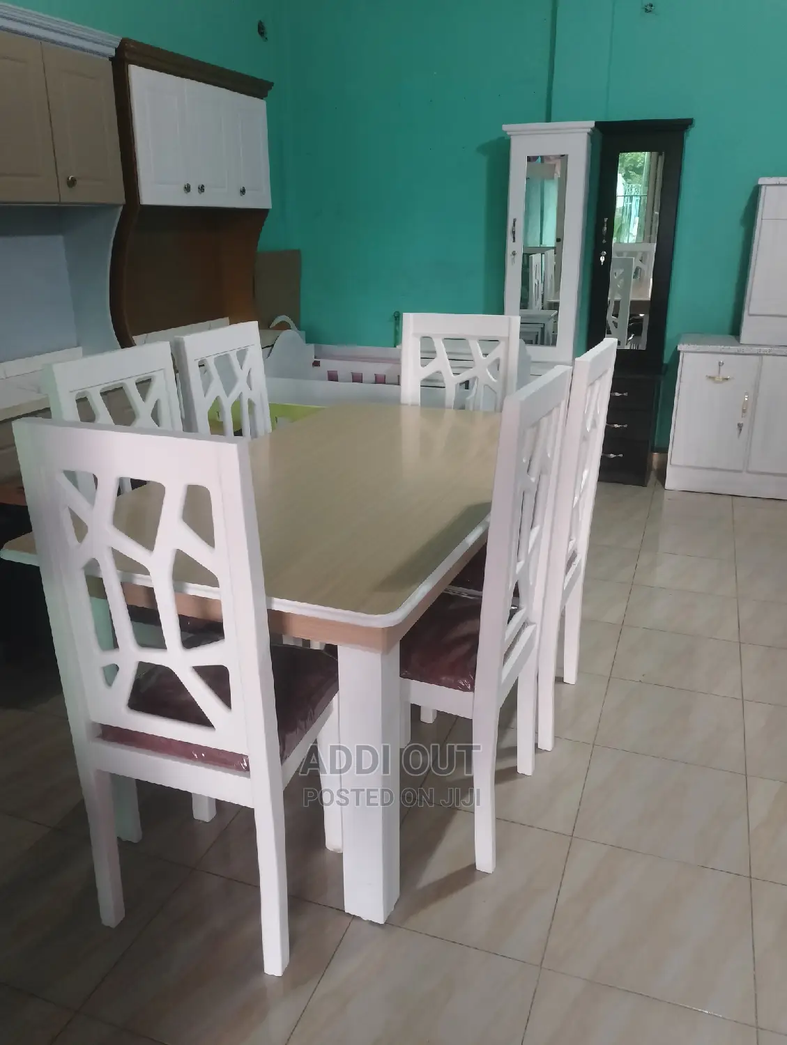 Dinning Table /መመገቢያ ጠረጴዛ