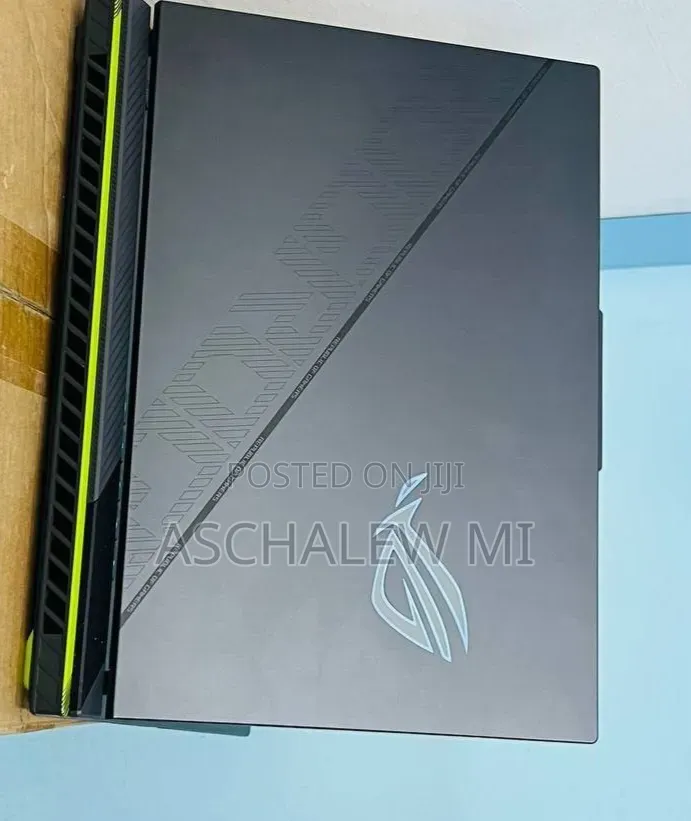 New Laptop Asus ROG Strix G16 G614 16GB Intel Core i9 SSD 1T