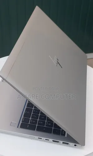 New Laptop HP EliteBook 840 G8 16GB Intel Core i5 SSD 512GB