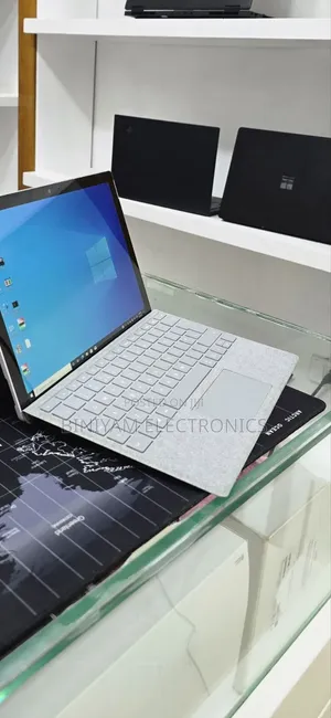 New Laptop Microsoft Surface Pro 7 16GB Intel Core i5 SSD 256GB